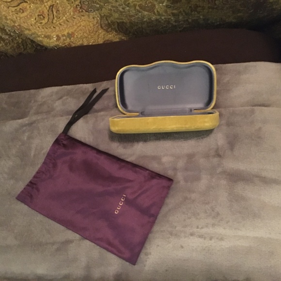 Gucci velvet sunglasses case and pull string sleeve bundle main image 6